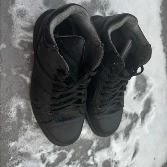 Dr. Martens Harris Black Leather Sneakers Size 10 - Picture 16 of 16